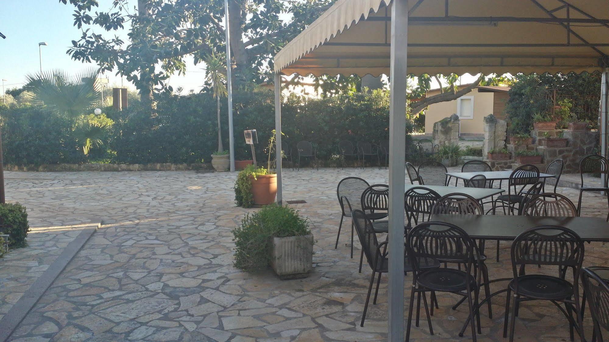 Вилла Il Giardino Del Sole Аньоне-Баньи Экстерьер фото